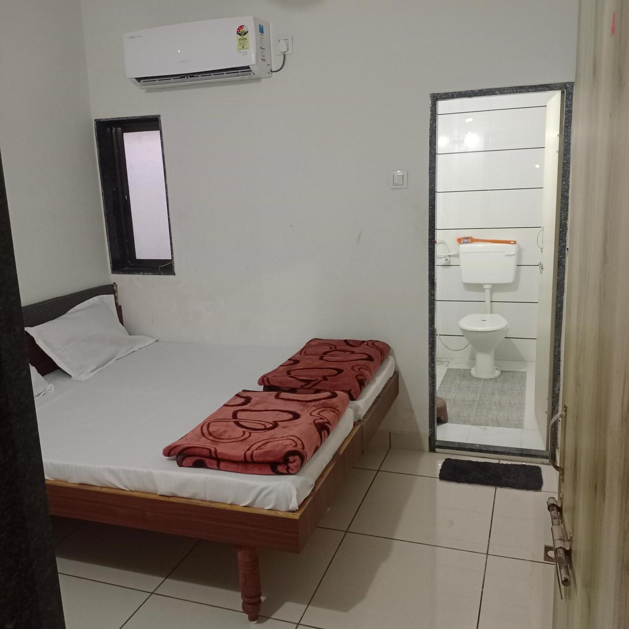 Kesav Homstay Dwarka  Exterior photo